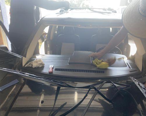 Jeep getting fixed windshield