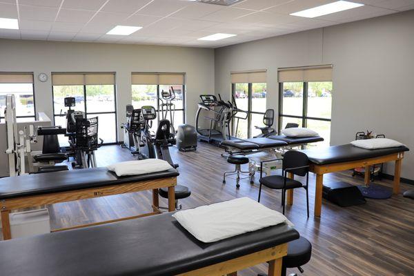 Interior of STAR Physical Therapy - Tullahoma