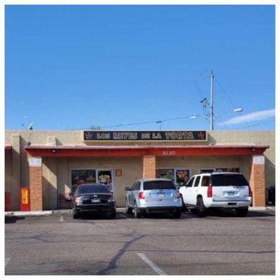 Nice strip mall for Mexican items at a great price! Highly recommended!