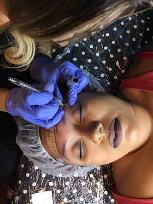 Microblading in action