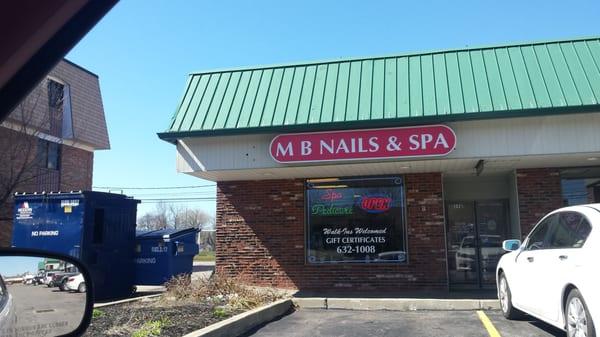 MB Nails & Spa