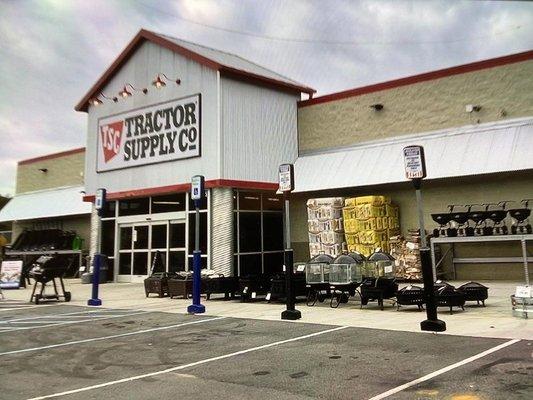 Tractor Supply