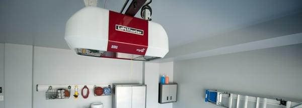 We fix /repair all makes & models of Garage Door Openers. We install High Quaility Lift Master /Craftsman Openers