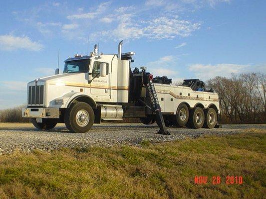 Heavy Duty Tow And Recovery