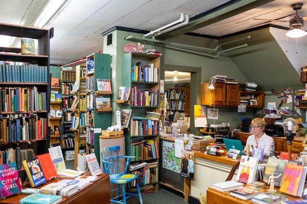 Blenheim Hill Books