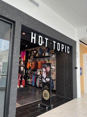 Hot Topic