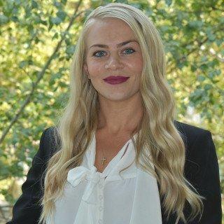 Senior Associate Attorney Natalya Kalinovskiy