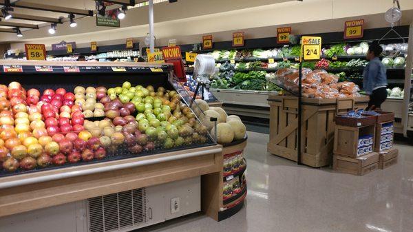 Produce at Food Lion