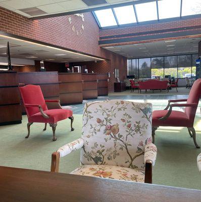 The lobby of the First American Bank Vernon Hills branch