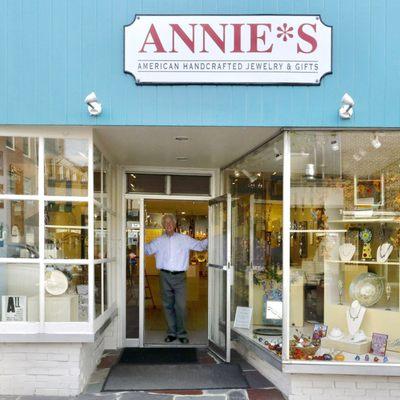 Annie's