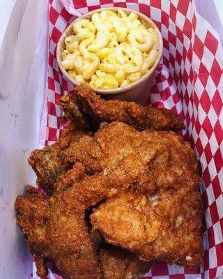 5 piece churn combo with Mac and cheese