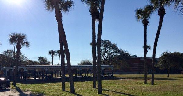 Picnic shelter