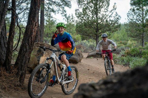 Family day on the trails near Bend