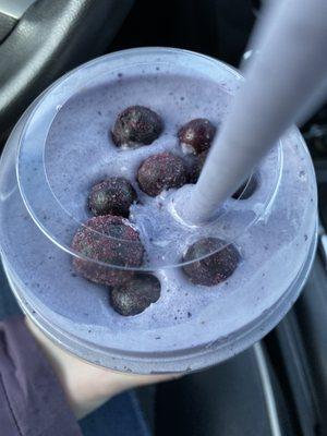 Blueberry muffin healthy shake