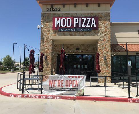 Mod Pizza Spring