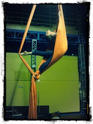 Open-level silks class