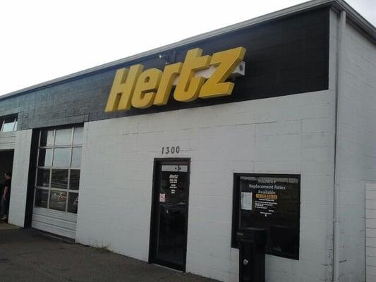 Hertz Car Rental - Elizabethtown - Howell Drive HLE