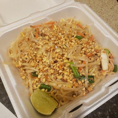 Vegetarian pad thai