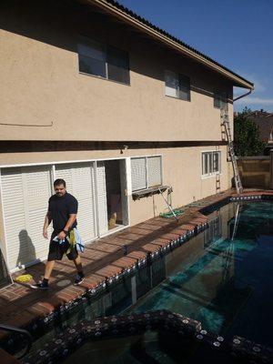 Doing a cleaning for this house to get ready to be listed on the market