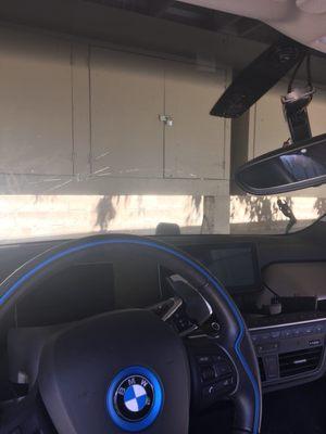 Mobile service to replace my broke ass windshield