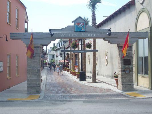 Cobblestone streets full of historic sites, homes, eatery's and souvenir shops.