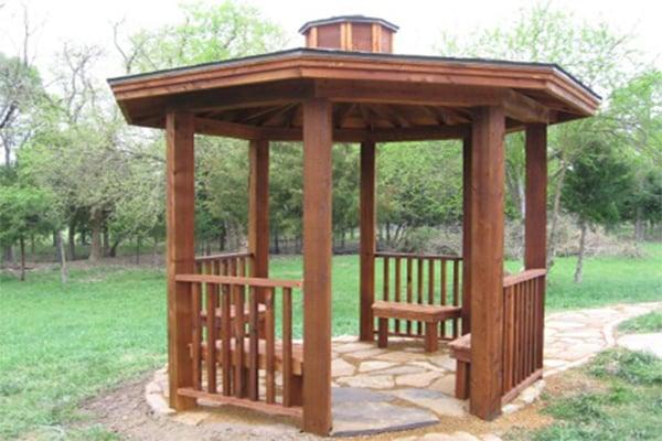 This backyard  patio r in Keller TX was built by Circle D Industries. This photograph was provided by Dallas Deaver of Circle...