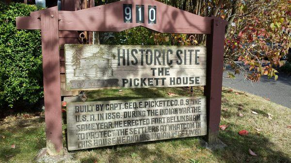 Captain George E  Pickett House