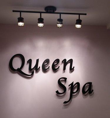 Queen Spa