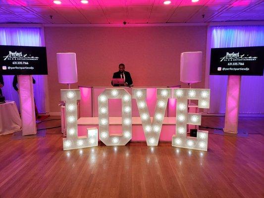 Love Marquee letters, white sound system, dance cubes & Multimedia