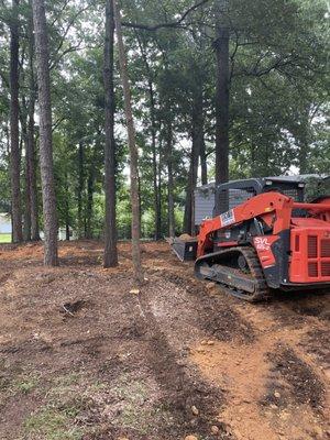 Zelta Tree also do grading! "Customer was looking to level out his back yard and remove 5 large oak so we went ahead and did it all!