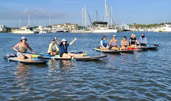 Enjoy the pleasure of our guided tours with everything you need to paddle board safely from a variety of locations!