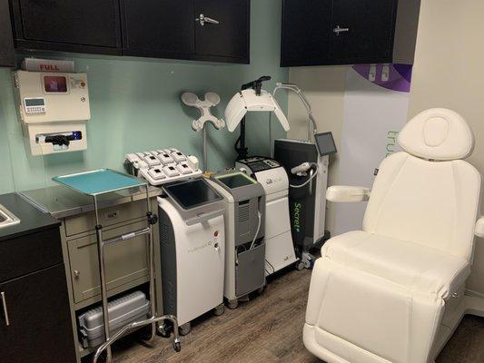 Efficiently Compact Clinic offering Big Opportunities in Medical Aesthetics!