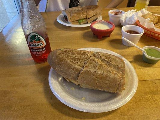 torta and jarritos