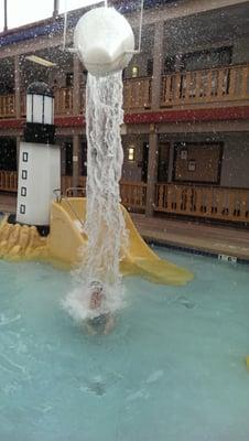 Splash bucket in the kiddie pool..kid not included!