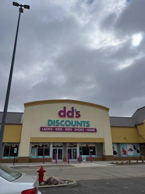 dd's DISCOUNTS