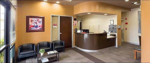 Front desk/lobby