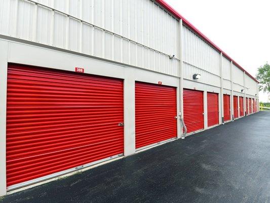 We offer a wide selection of exterior storage units.