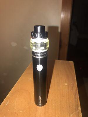 Freemax Twister with Bad Drip e-juice flavor Bad Blood