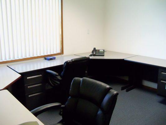 Executive Suites Available for Month-to-Month Lease