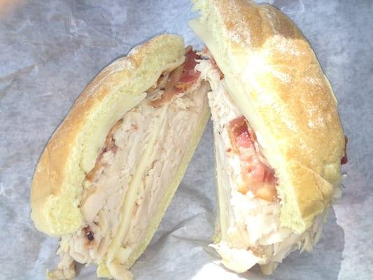 Boars Head Turkey with Swiss & Bacon on a Bulkie Roll