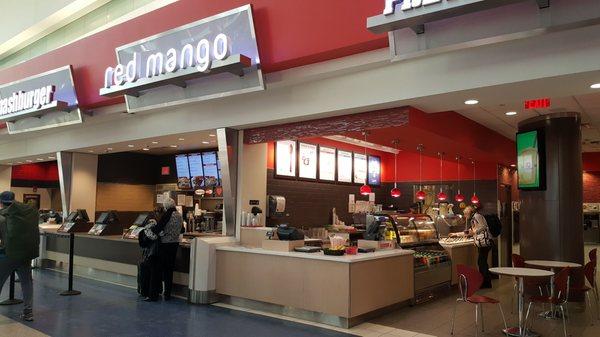 Storefront for Red Mango PHL Terminal F