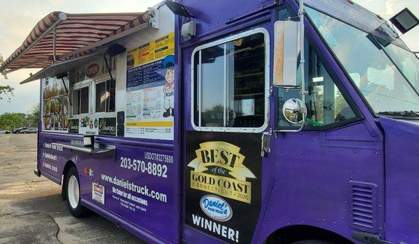 Daniel's Food Truck 2020
Winners of Best of the Goldcoast &
Best Food Truck in CT 2020!