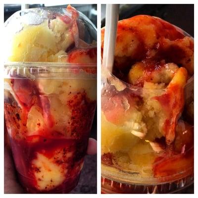 Mangoniada - chile, chamoy, limon y mango delicious, a must try!