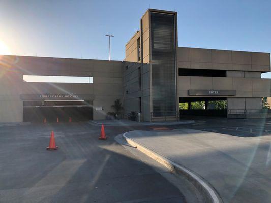 Kansas City Clinic parking structure