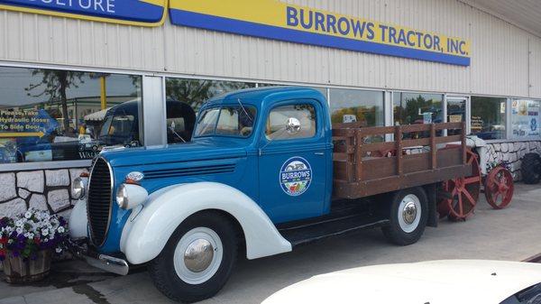 Burrows Tractor