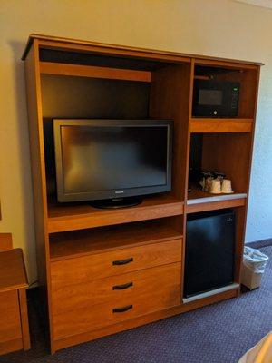 TV, microwave, coffee maker, fridge