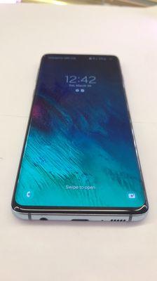 Samsung Galaxy s10 128gb factory unlocked  $239