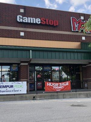 GameStop