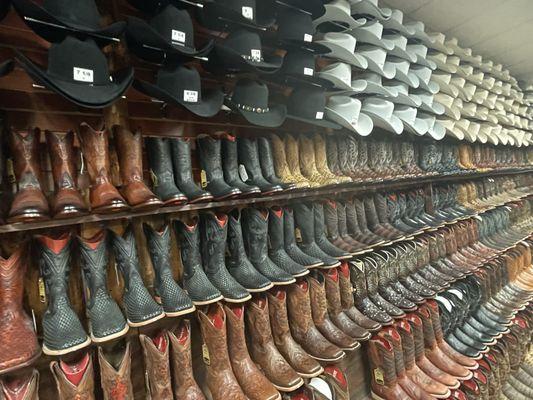 Gomez Boot Ranch