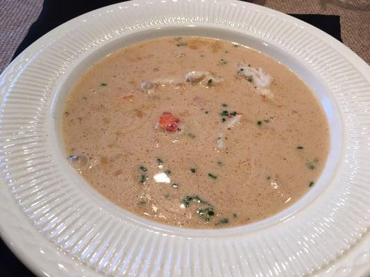 I absolutely love the "pure lobster" taste of this outstanding "Lobster Stew"